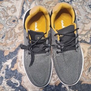 OluKai Men's Gray and Tan Sneakers